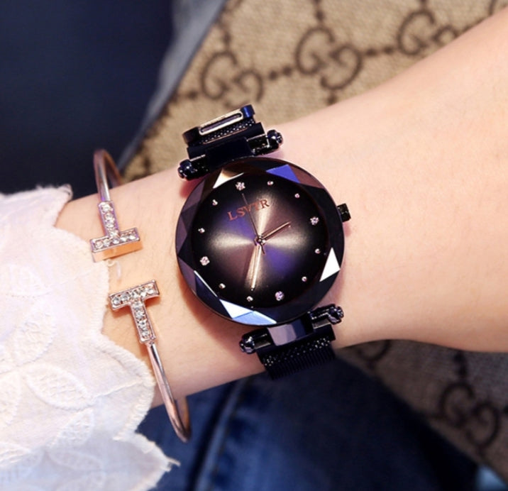 Luxury Women’s Analog Watch – TrendGear Media