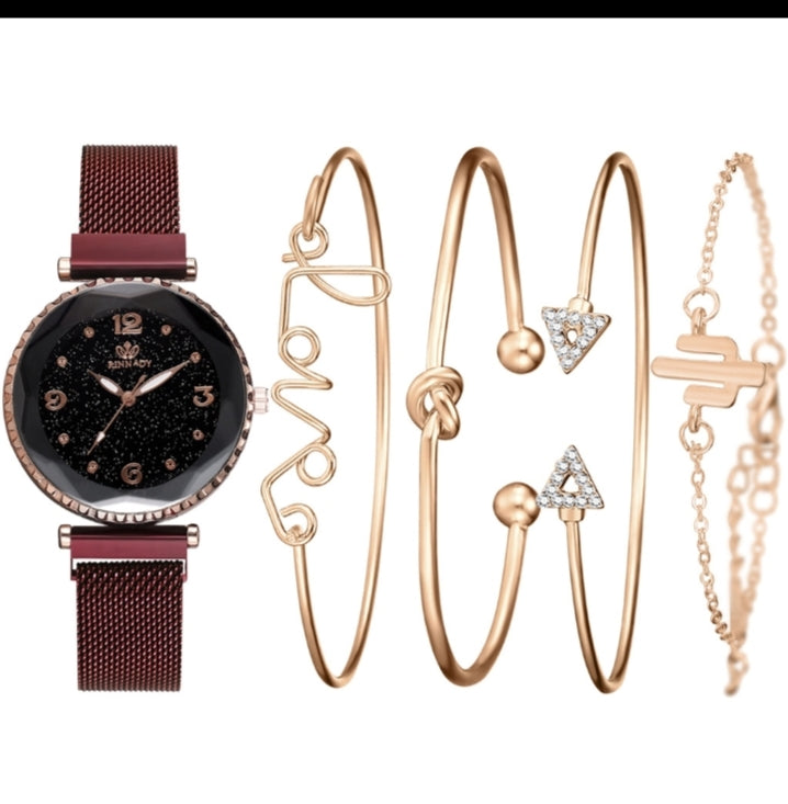 Luxury Women’s Analog Watch – TrendGear Media