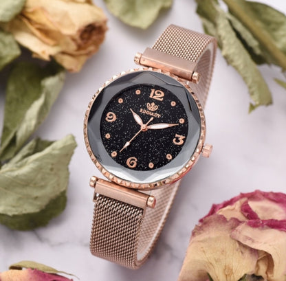 Luxury Men’s Analog Watch – TrendGear Media