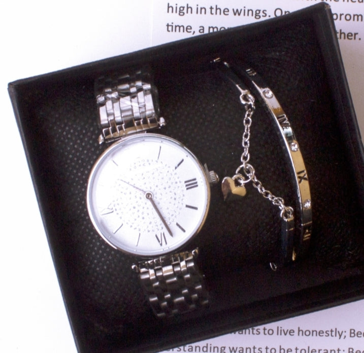 Luxury Gypsophila Women's Watch & Bracelet Set